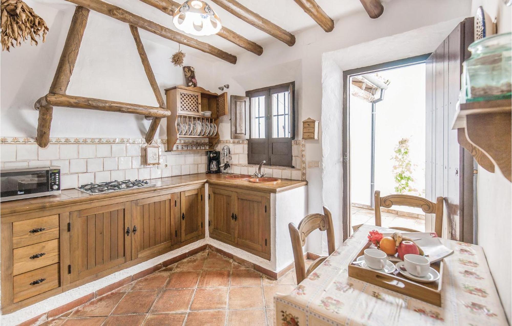 Cozy Home In Zahara De La Sierra With Kitchen 외부 사진