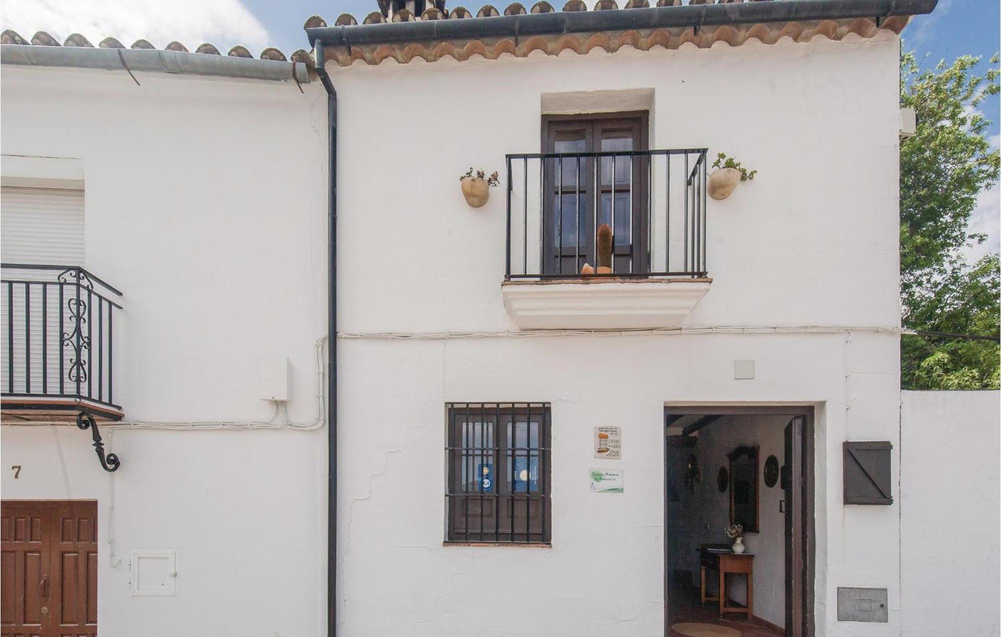 Cozy Home In Zahara De La Sierra With Kitchen 외부 사진
