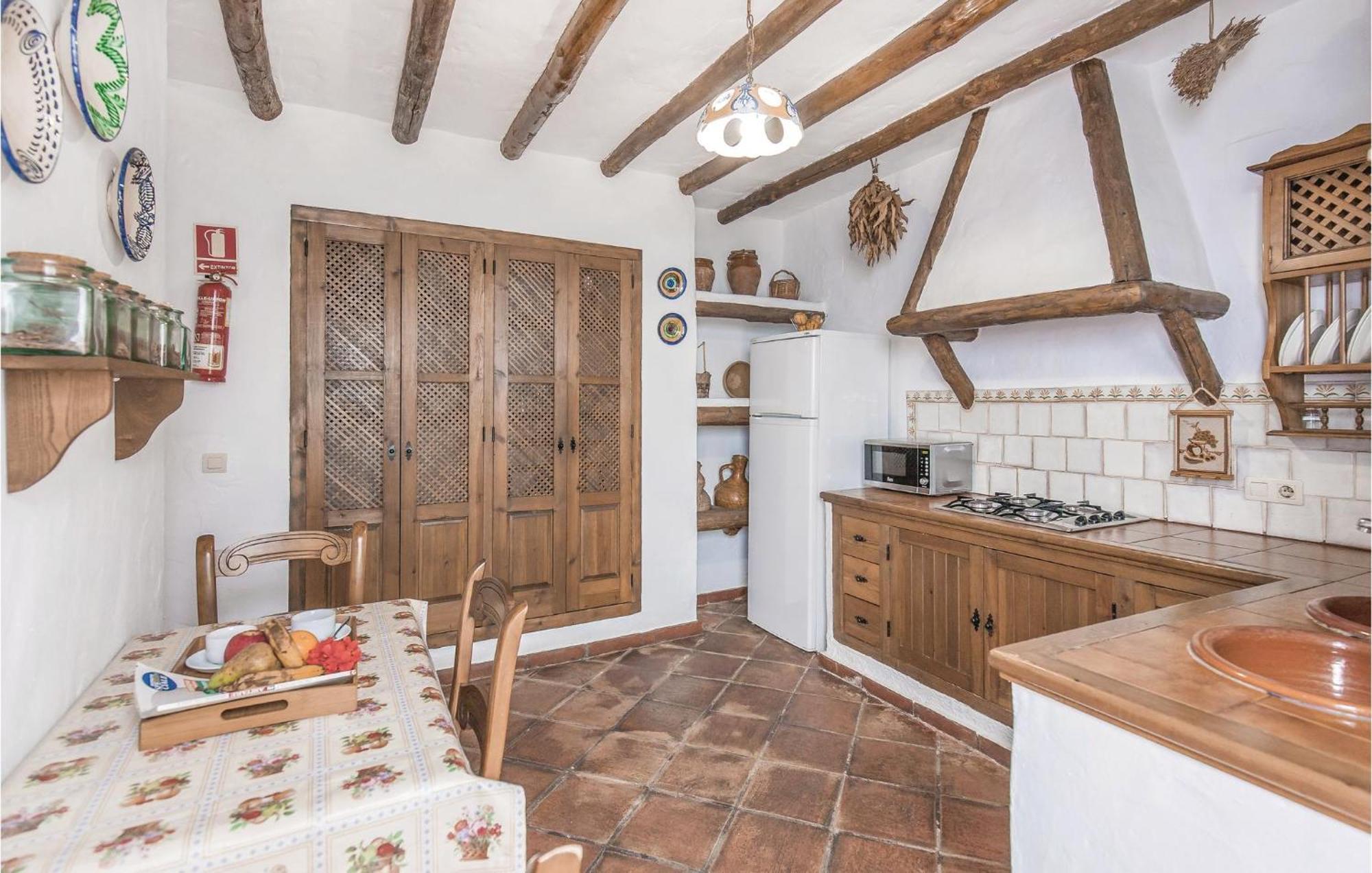 Cozy Home In Zahara De La Sierra With Kitchen 외부 사진