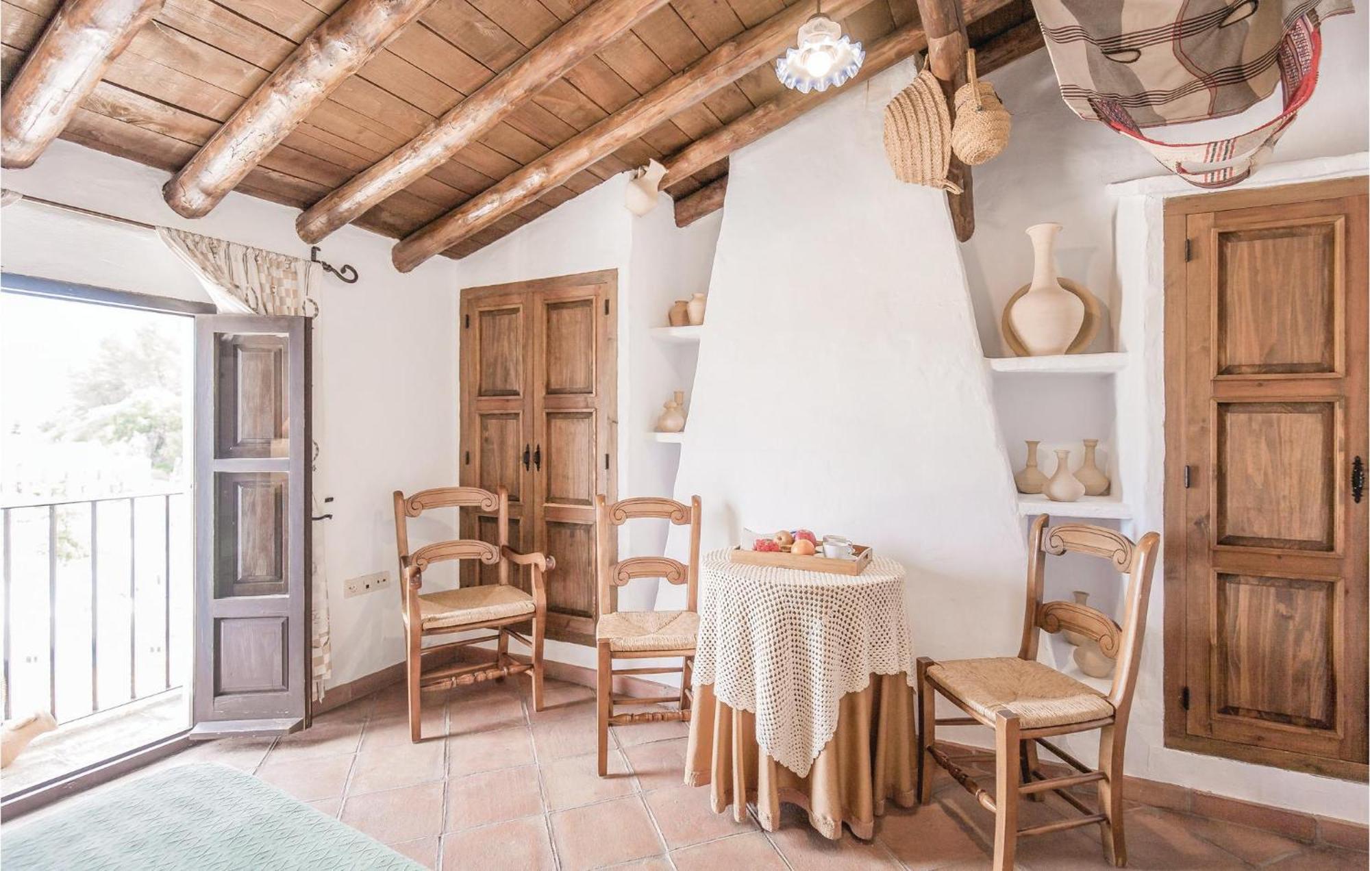 Cozy Home In Zahara De La Sierra With Kitchen 외부 사진